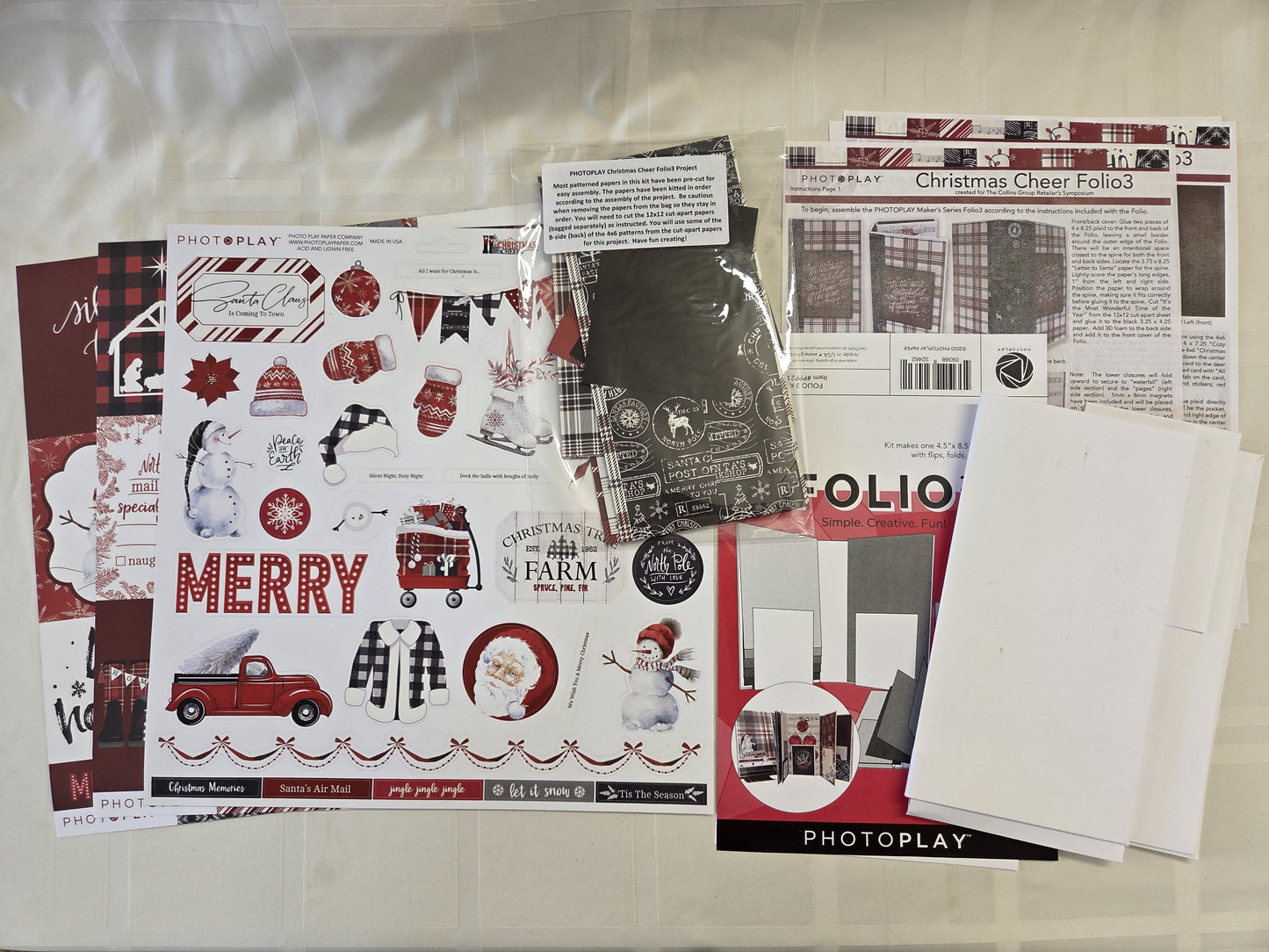 Photoplay "Christmas Cheer" Maker's Series Folio Set