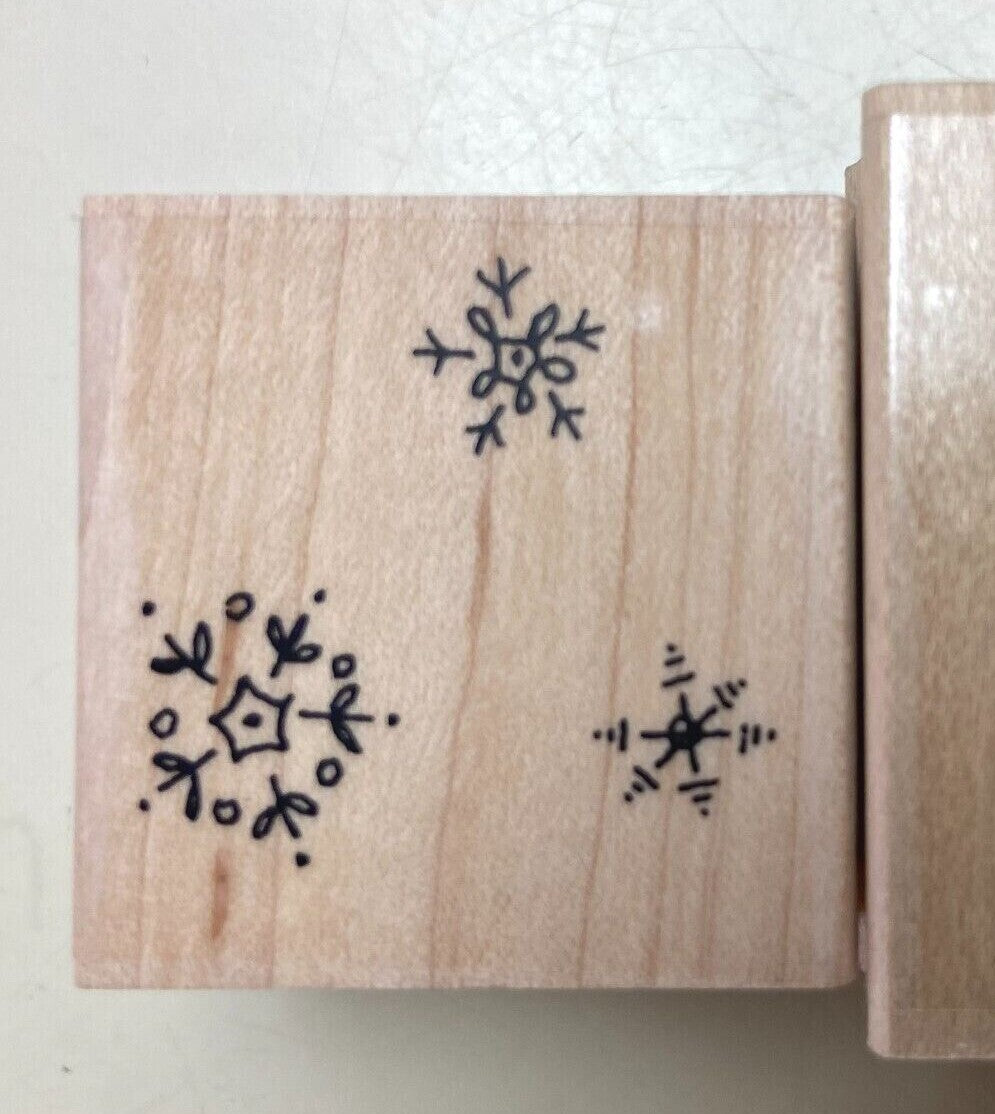 IO TINY SNOWFLAKE TRIO WOOD STAMP