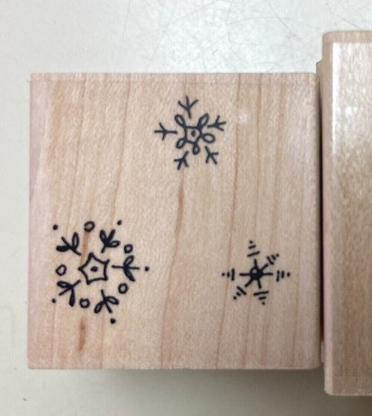 IO TINY SNOWFLAKE TRIO WOOD STAMP